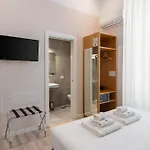 Πανσιόν Visit 4*