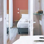 Visit Πανσιόν Νάπολη