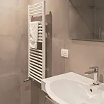 Visit Πανσιόν 4*