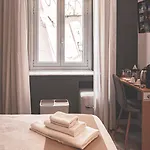 Visit 4* Νάπολη