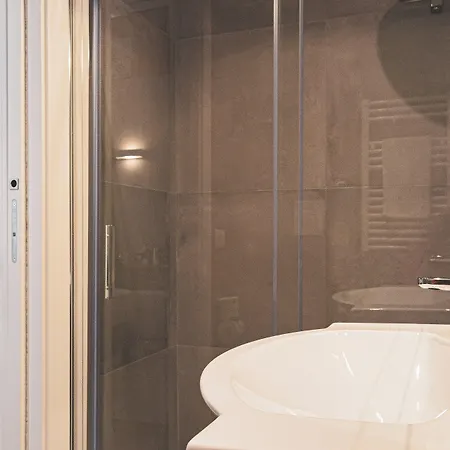 Affittacamere Visit 4*