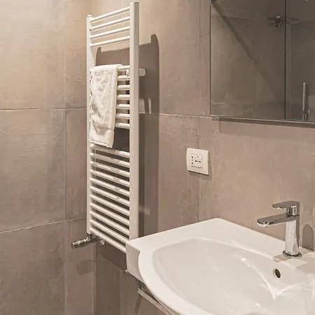 Visit Affittacamere 4*